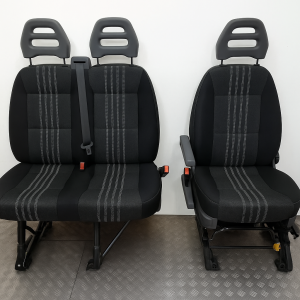 Fiat Ducato első ülések 5-ös mintás üléshuzattal, fekete oldalsó résszel